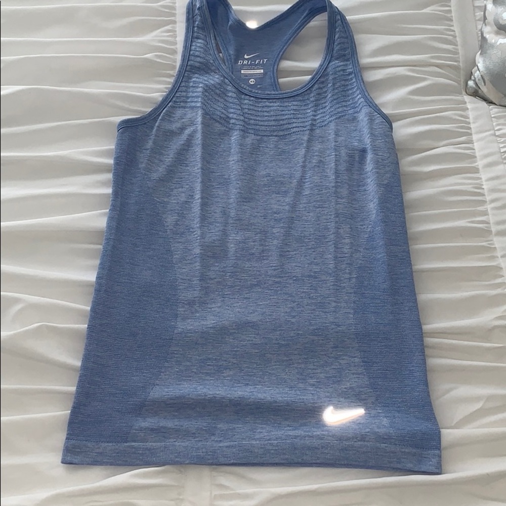 Nike dry fit workout tank top